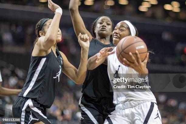 April 08: Charli Collier Barbers Hill H.S. Mont Belvieu, TX defended by Shakira Austin Riverdale Baptist School, Upper Marlboro, MD and Queen Egbo...