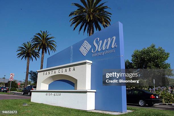 Sun Microcomputer 56 Sun Microsystems Santa Clara Stock Photos, High-Res Pictures, and ...