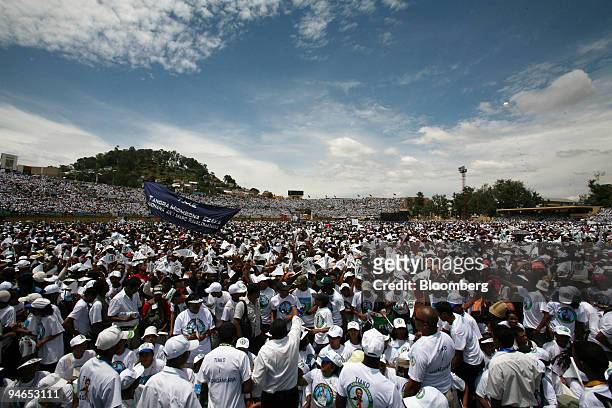 Crowd of of about 50,000 people attended a rally for Madagascan President Marc Ravalomanana in Antananarivo, Madagascar, on Friday, December 1, 2006....