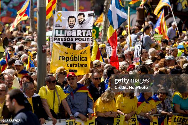 Thousands of people demonstrate in Barcelona in support of the pro-independence political prisoner imprisoned by Spain after the referendum of...