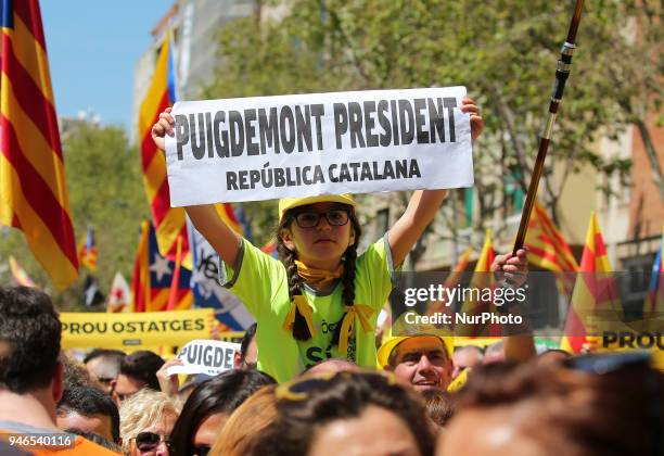 Thousand people demonstrate in favor of democracy and the freedom of political prisoners, on 15th April 2018 in Barcelona, Spain. --