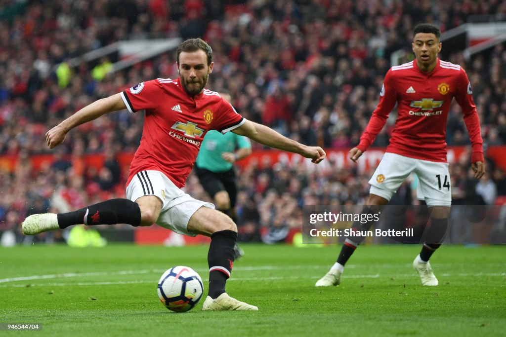 Manchester United v West Bromwich Albion - Premier League