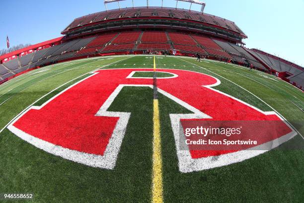 Rutgers R Patch Rutgers University Logo Photos and Premium High Res Pictures - Getty Images