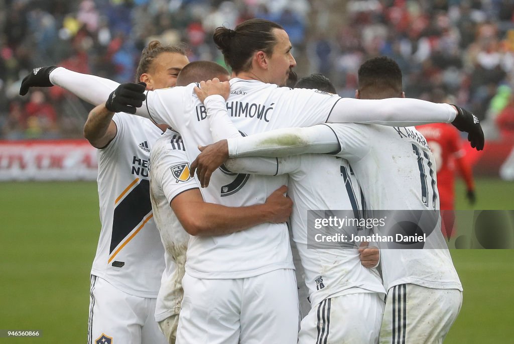 Los Angeles Galaxy v Chicago Fire