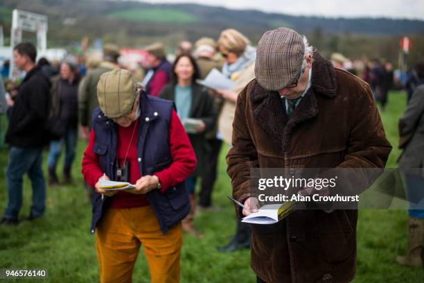 Godstone Races 1,065 Race Cards Stock Photos, High-Res Pictures, and Images - Getty Images