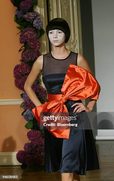 Model wears a dress by designer Roksanda Ilincic during fashion week, in London, U.K., Tuesday, September 19, 2006.