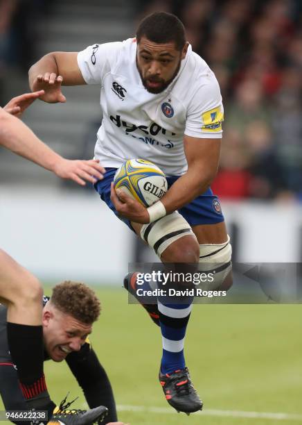 Taulupe Faletau of Bath charges upfield during the Aviva Premiership match between Saracens and Bath Rugby at Allianz Park on April 15, 2018 in...