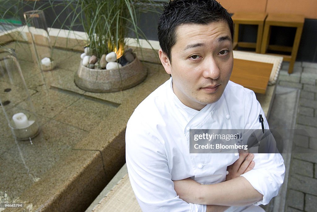 Endo Kazutoshi, the head sushi chef of Zuma Japanese restaur