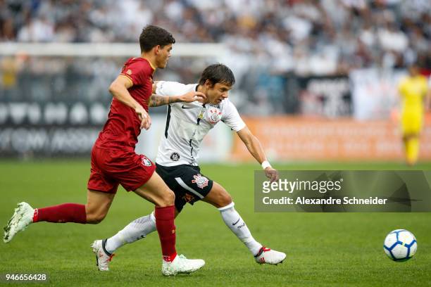Ayrton of Fluminense and Romero of Corinthinas in action during the match between Corinthinas and Fluminense for the Brasileirao Series A 2018 at...