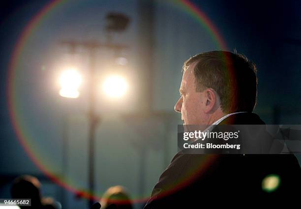 Peter Costello, Australian treasurer, addresses the media at The Hyatt Hotel, in Coolum, Queensland, Australia, on Thursday Aug. 2, 2007....