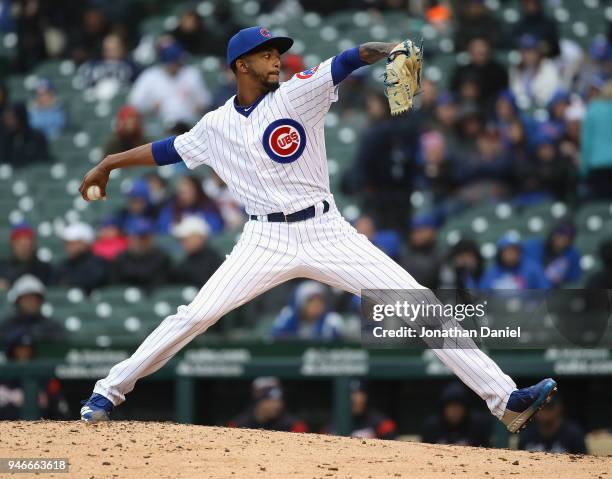 Carl Edwards Jr. #6 of the Chicago Cubs piches against the Atlanta Braves at Wrigley Field on April 13, 2018 in Chicago, Illinois. The Braves...