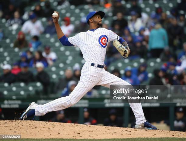 Carl Edwards Jr. #6 of the Chicago Cubs piches against the Atlanta Braves at Wrigley Field on April 13, 2018 in Chicago, Illinois. The Braves...