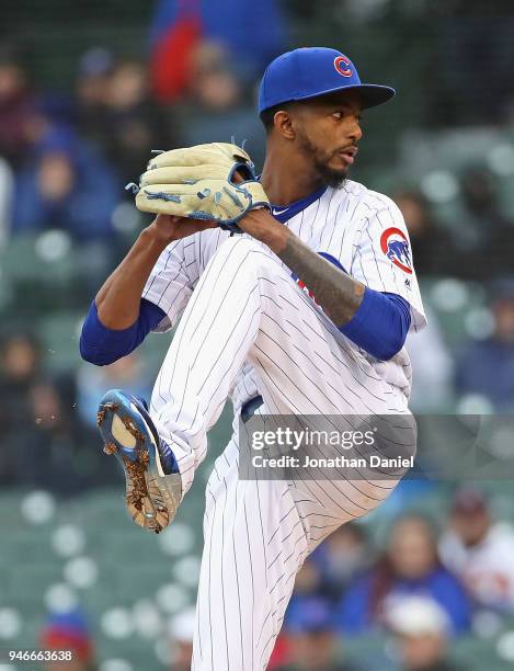 Carl Edwards Jr. #6 of the Chicago Cubs piches against the Atlanta Braves at Wrigley Field on April 13, 2018 in Chicago, Illinois. The Braves...