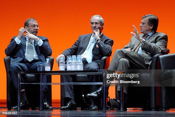 Bob Yerbury, chief executive officer and chief investment officer of Invesco Perpetural, left, Axel Benkner, global head retail and regional head...