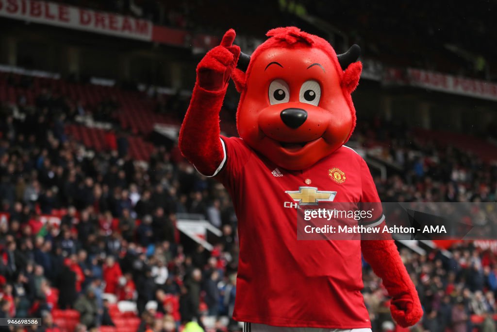 Manchester United v West Bromwich Albion - Premier League