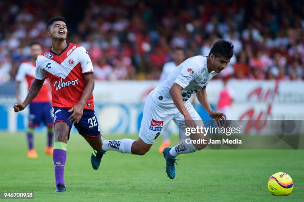 Wilder Cartagena of Veracruz and Miguel Herrera of Leon fight for the ball during the 15th round match between Veracruz and Leon as part of the...