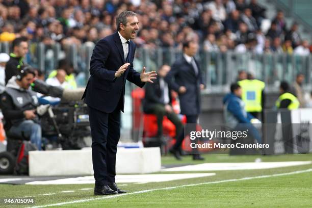 Marco Giampaolo, head coach of UC Sampdoria, gestures during the Serie A football match between Juventus Fc and Uc Sampdoria . Juventus Fc wins 3-0...