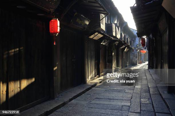 empty alley in xitang ancient town,china - jiaxing fotografías e imágenes de stock