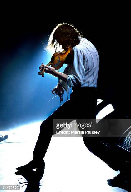 Warren Ellis of The Dirty Three performs on stage at the Forum Theatre in 1999 in Melbourne, Australia.