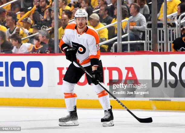 Michael Raffl of the Philadelphia Flyers skates against the Pittsburgh Penguins in Game Two of the Eastern Conference First Round during the 2018 NHL...