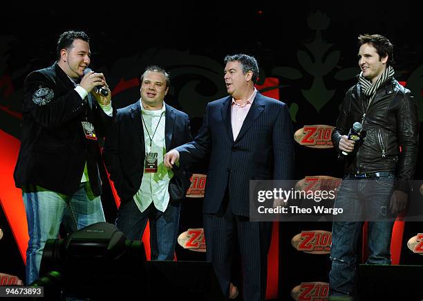 S Mo' Bounce, Froggy and Elvis Duran speak onstage with Peter Facinelli during Z100's Jingle Ball 2009 presented by H&M at Madison Square Garden on...