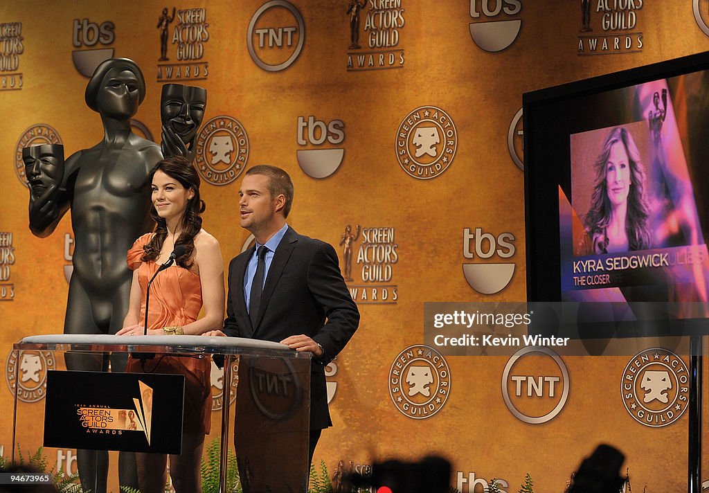 Screen Monaghan Actress Michelle Monaghan and actor Chris O'Donnell speak onstage ...