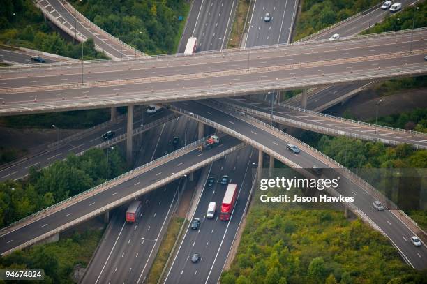 aerial view of motorway junction - lorry uk stockfoto's en -beelden