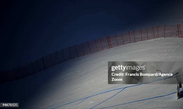 Stefan Thanei of Italy skis during the Audi FIS Alpine Ski World Cup Men's Downhill Training on December 17, 2009 in Val Gardena, Italy.