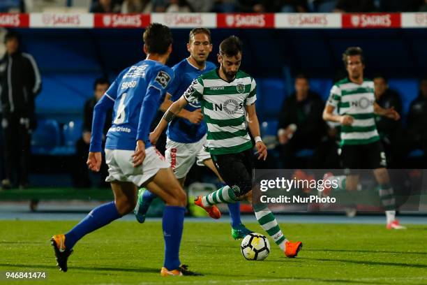 Sporting CP Midfielder Bruno Fernandes from Portugal during the Premier League 2017/18 match between CF Os Belenenses v Sporting CP, at Estadio do...
