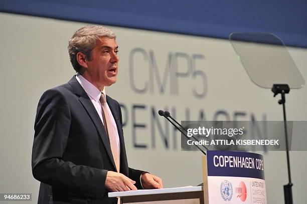Portugal Prime Minister Jose Socrates delivers his speech during the plenary session at the Bella Center in Copenhagen on December 17, 2009 on the...