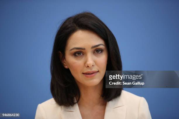 Iranian-born actress and human rights advocate Nazanin Boniadi speaks to the media with members of the Bundestag on April 16, 2018 in Berlin,...