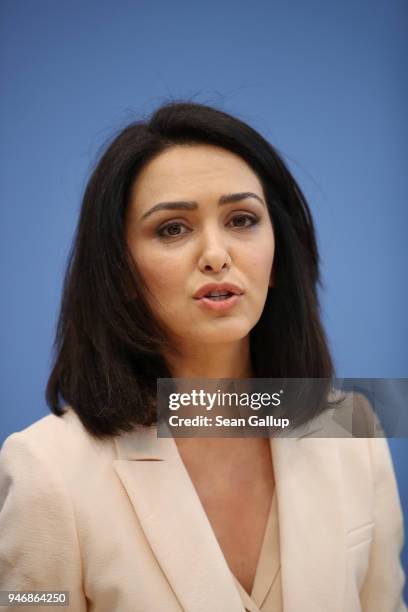 Iranian-born actress and human rights advocate Nazanin Boniadi speaks to the media with members of the Bundestag on April 16, 2018 in Berlin,...