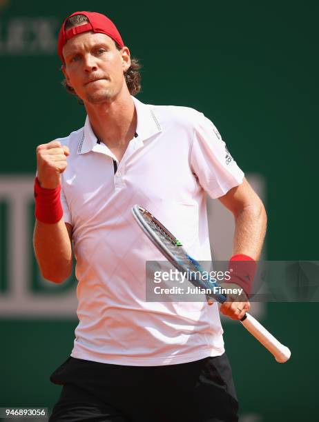 Tomas Berdych of the Czech Republic plays a shot in his match against Kei Nishikori of Japan during day two of ATP Masters Series: Monte Carlo Rolex...