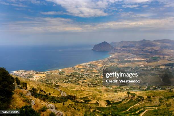 italy, sicily, province of trapani, erice, coast and monte cofano - erice imagens e fotografias de stock