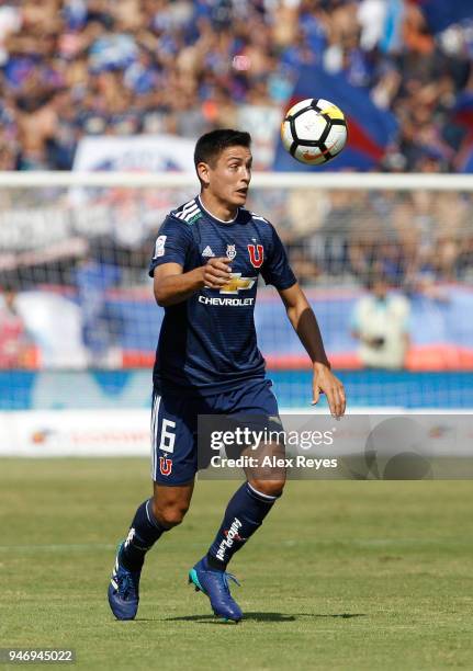 Matias Rodriguez of U de Chile heads the ball during a match between U de Chile and Colo Colo as part of Torneo Scotiabank 2018 at Estadio Nacional...