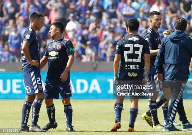 Players of U de Chile look dejected as they leave the field after a match between U de Chile and Colo Colo as part of Torneo Scotiabank 2018 at...
