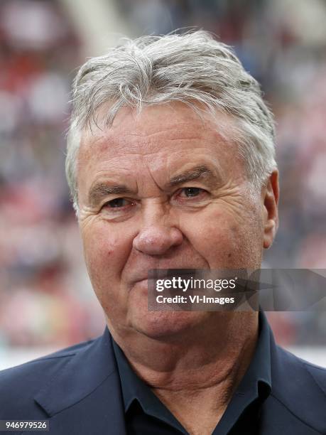 Guus Hiddink during the Dutch Eredivisie match between PSV Eindhoven and Ajax Amsterdam at the Phillips stadium on April 15, 2018 in Eindhoven, The...