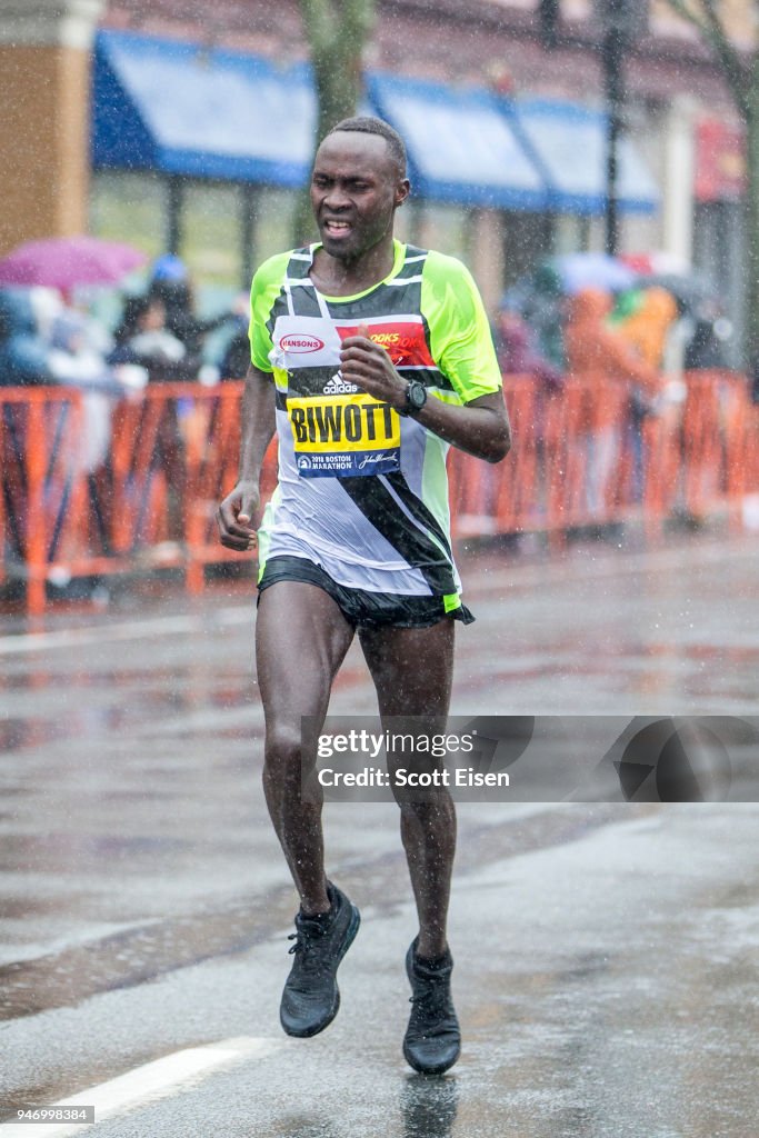 Runners Compete In The 2018 Boston Marathon