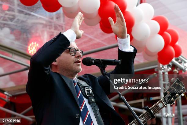 Guus Meeuwis during the PSV Championship celebration at the City hall on April 16, 2018 in Eindhoven Netherlands