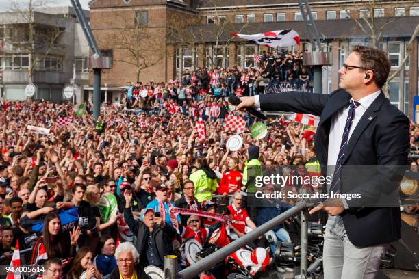 Supporters of PSV, Guus Meeuwis during the PSV Championship celebration at the City hall on April 16, 2018 in Eindhoven Netherlands