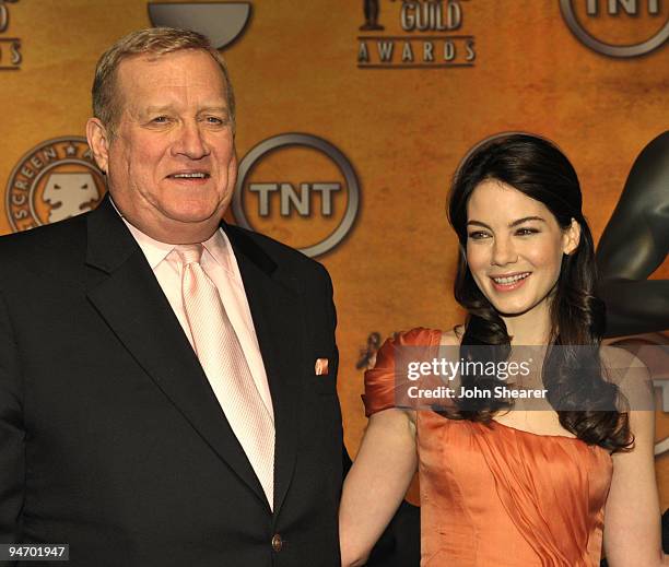 Screen Monaghan Ken Howard Actor Photos and Premium High Res Pictures - Getty Images
