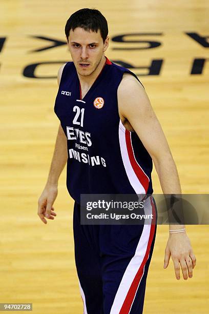 Bostjan Nachbar, #21 of Efes Pilsen Istanbul in action during the Euroleague Basketball Regular Season 2009-2010 Game Day 8 between Efes Pilsen vs...