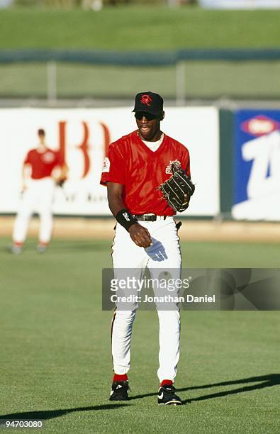 Michael Jordan of the Scottsdale Scorpions warms up before an Arizona Fall League game at Scottsdale Stadium on October 26, 1994 in Scottsdale,...