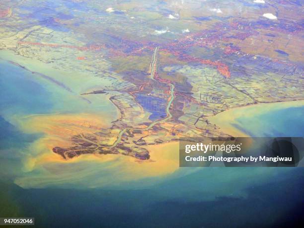 java delta - oil geology stock pictures, royalty-free photos & images