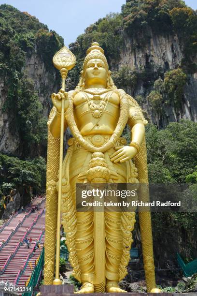 Batu Caves Murugan Statue Photos And Premium High Res Pictures Getty batu-caves-murugan-statue-photos-and-premium-high-res-pictures-getty