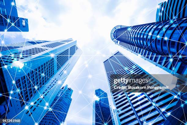 city with connected line wifi icon and network, smart city - internet de las cosas fotografías e imágenes de stock