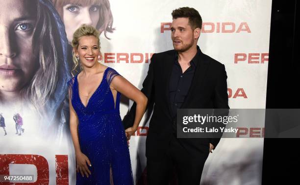 Luisana Lopilato and Michael Buble attend the premiere of 'Perdidas' at the Hoyts Dot Cinemas on April 16, 2018 in Buenos Aires, Argentina.