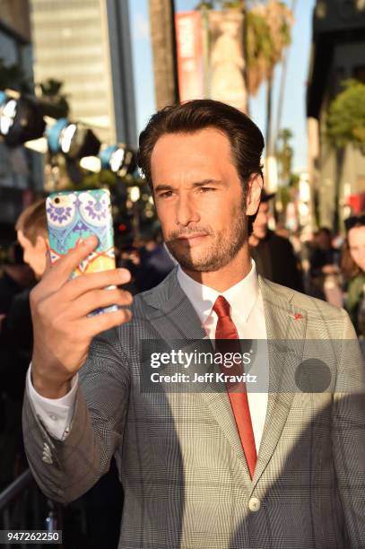 Rodrigo Santoro attends the Los Angeles Season 2 premiere of the HBO Drama Series WESTWORLD at The Cinerama Dome on April 16, 2018 in Los Angeles,...