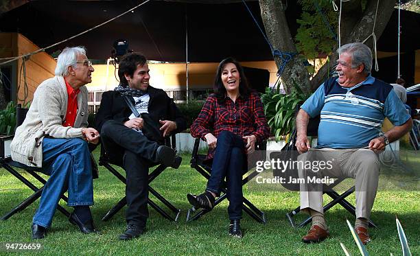 Actors Patricio Castillo , Eugenio Bartilotty , Lucero Lander and Justo Martinez during the making of the movie Los Inadaptados at Colonia Las...