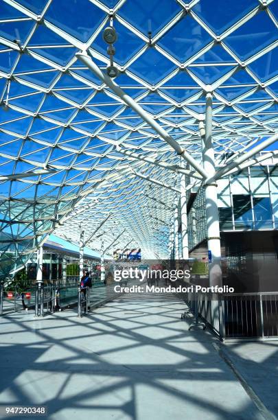 The first edition of Tempo di Libri, a bookfair organised by Fabbrica del Libro, a company incorporated by Fiera Milano and by Ediser, located in...